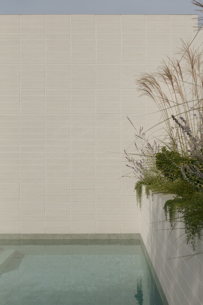 温润和谐的混合风格住宅 · Wheatland House-35