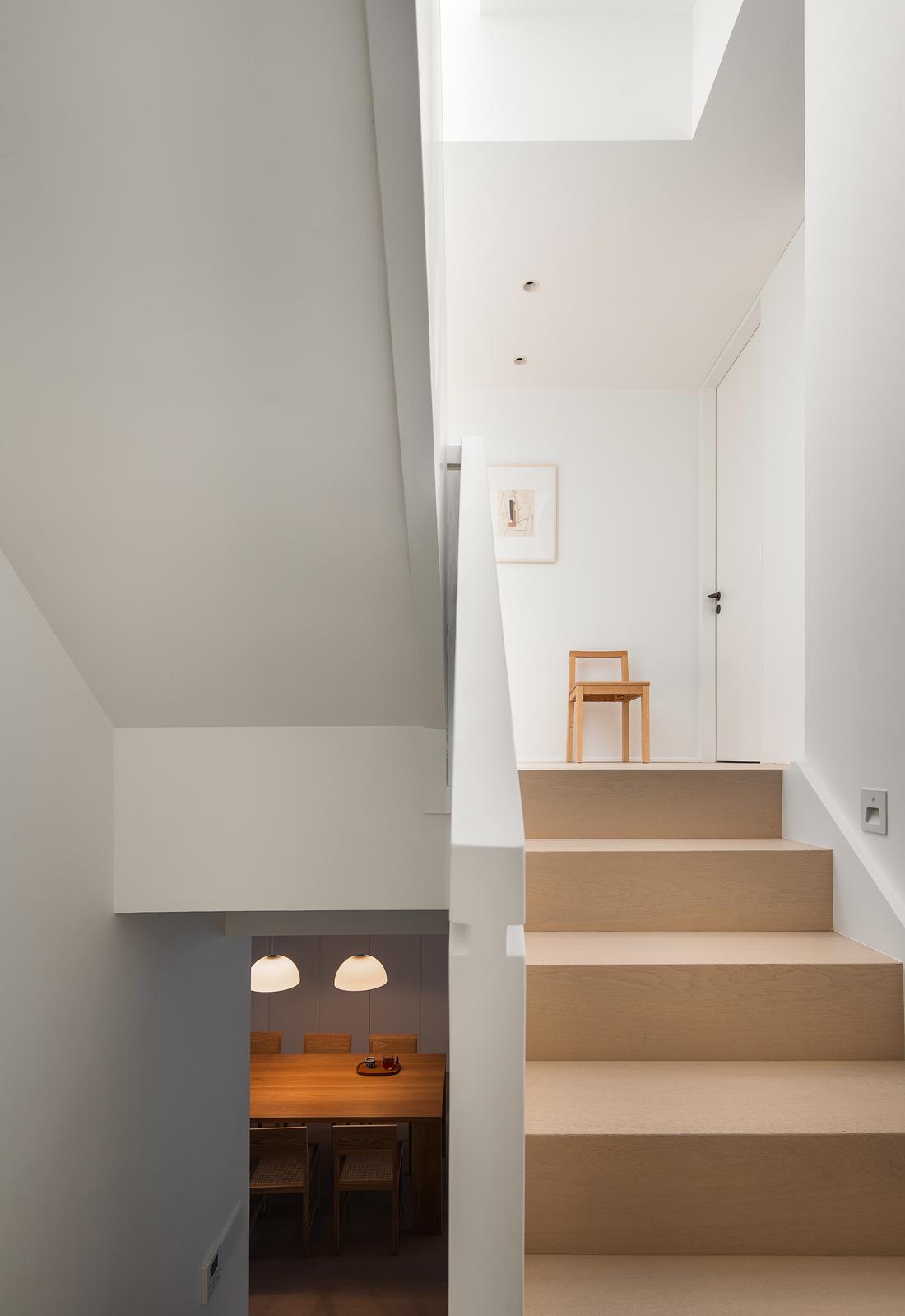 刘姥姥的家 · 极简压力真空地带的温馨设计-45