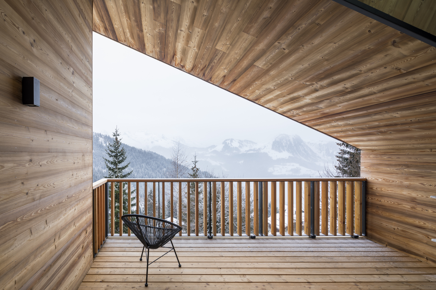 Mountain House  Studio Razavi architecture-15