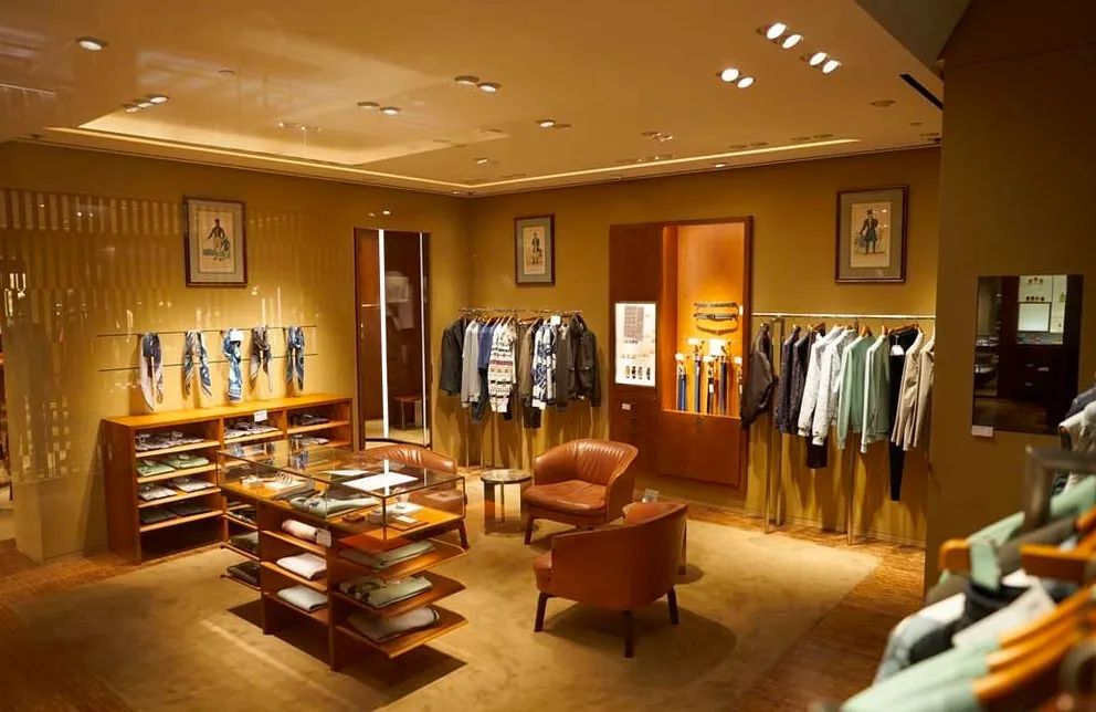 Hermès 孟买 Jio 世界广场购物中心店,普林斯顿市中心店丨巴黎建筑机构 RDAI-10