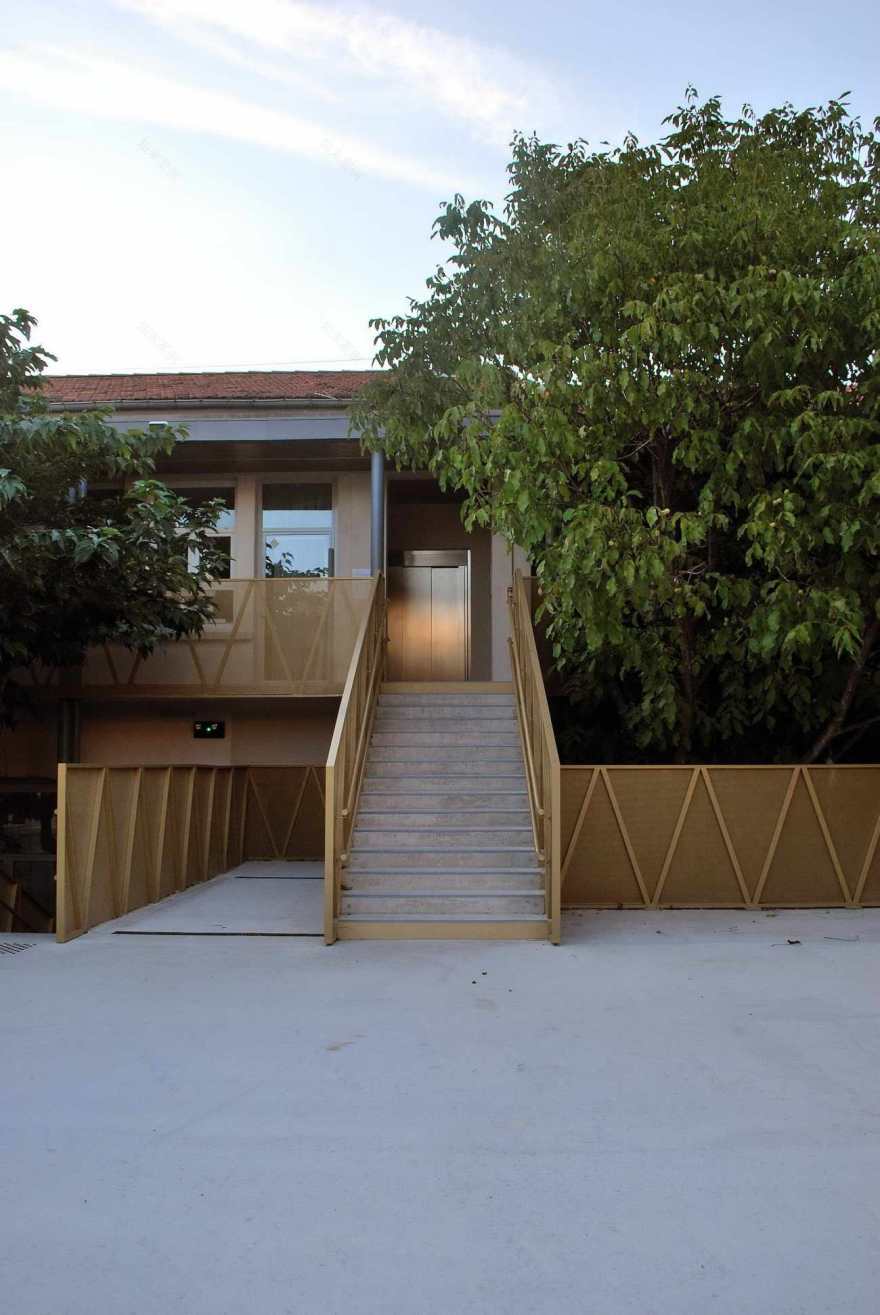 维克托雨果校园改造 - hhlloo-22