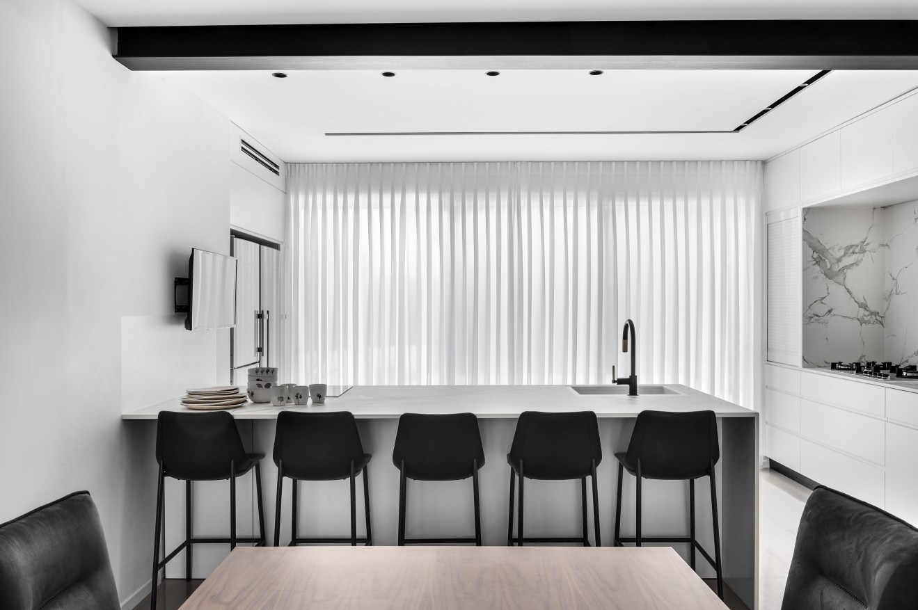 简约黑白灰 现代住宅设计典范-4