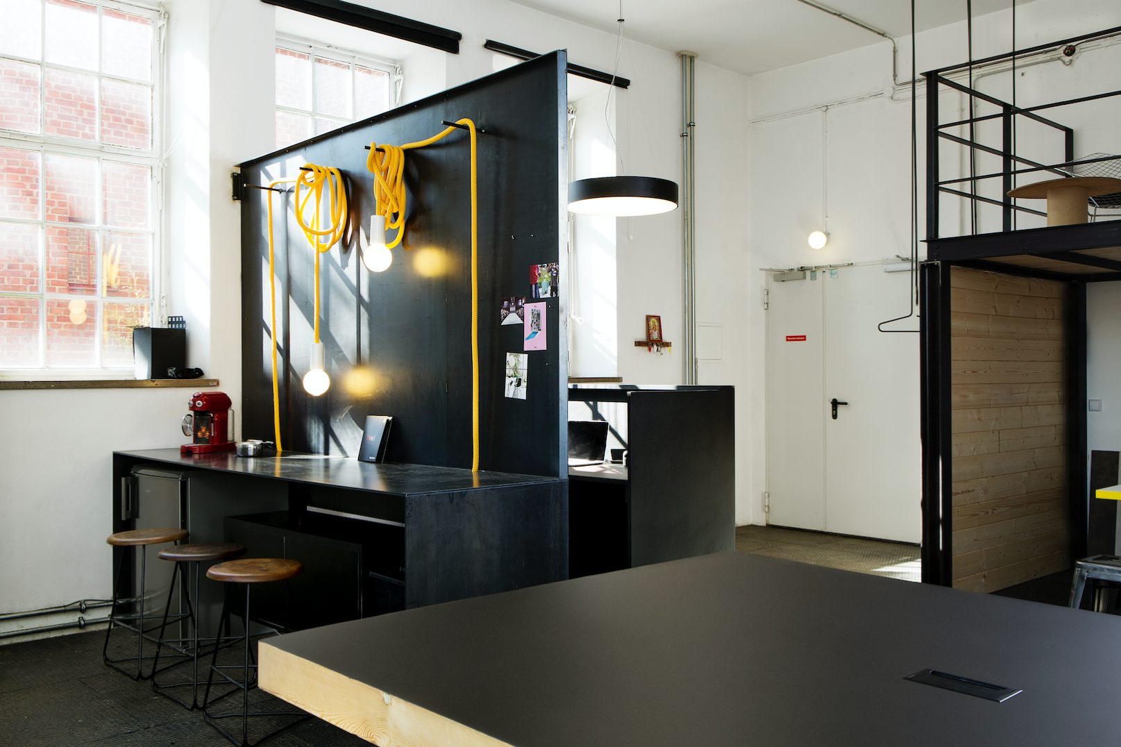 定制办公室设计 | 电力配送站的创意转型-17