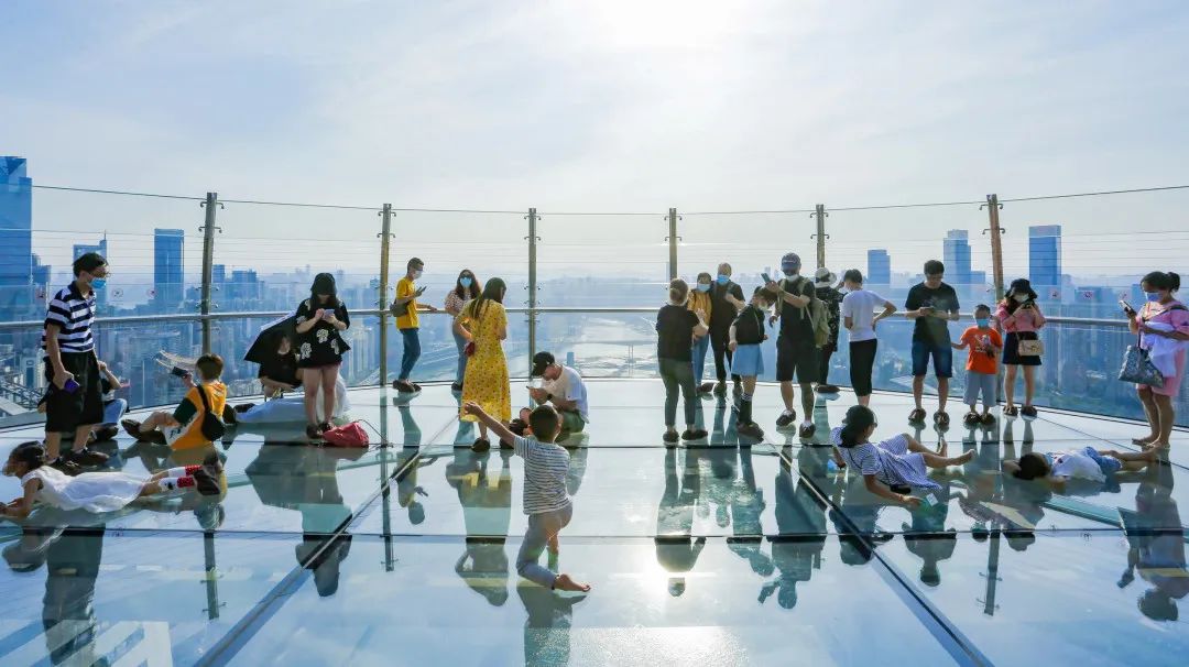 重庆来福士广场 | 揭秘“横向摩天大楼”的室内设计-21