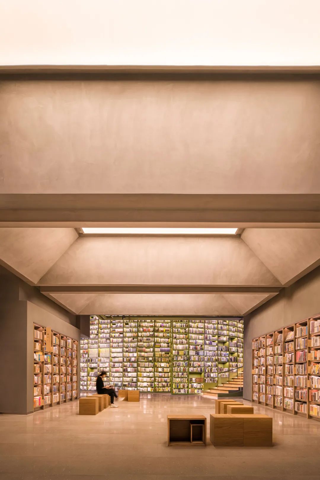 圆拱+留白，赋予空间神圣感与仪式感｜大观国际-33