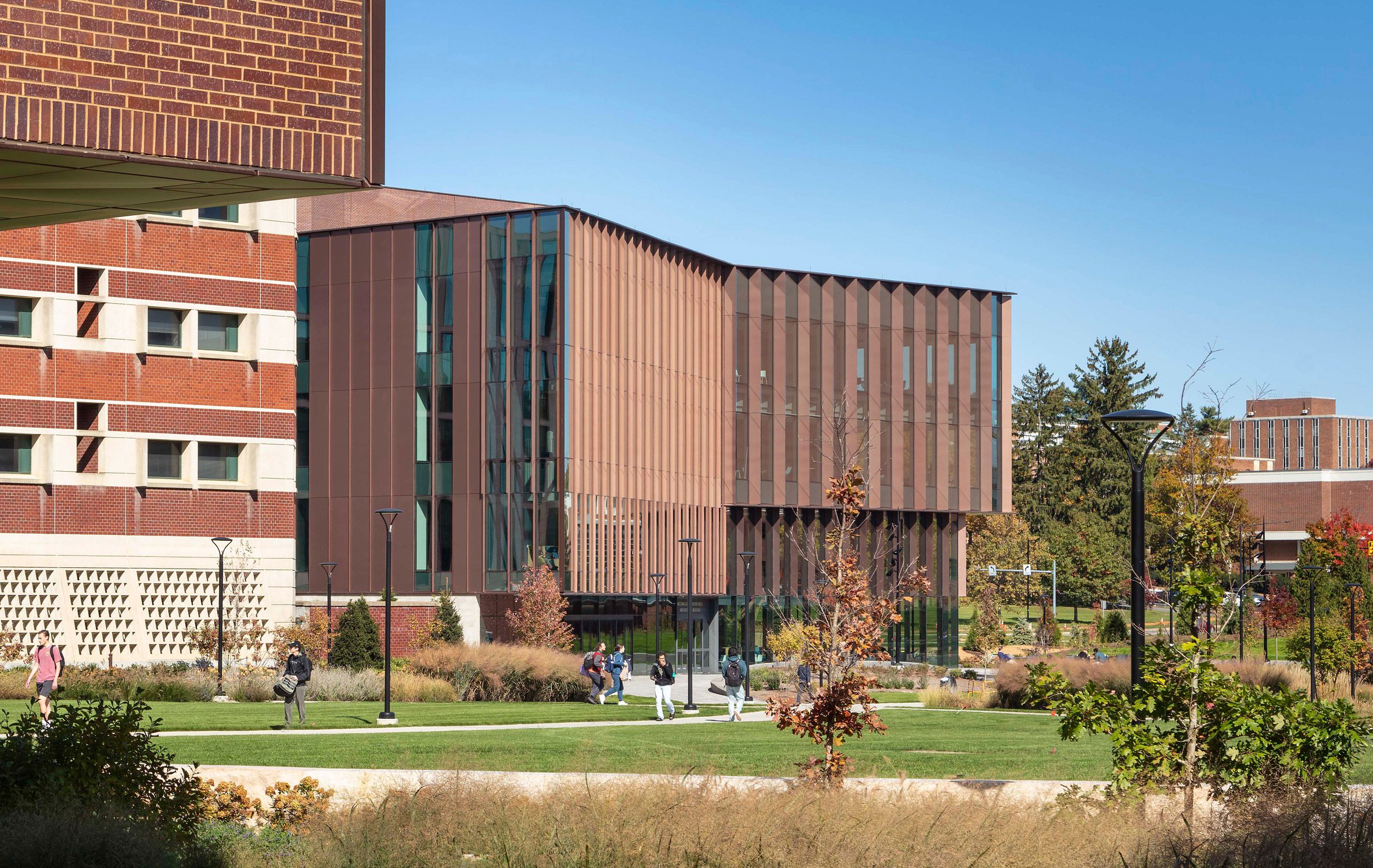 Payette creates engineering building with a "folded form" at Penn State University-7