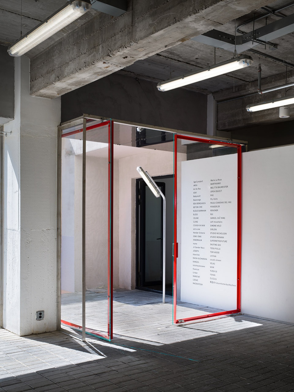 安福路 in the PARK 空间改造 | 简约工期下的多品牌集成店设计-13