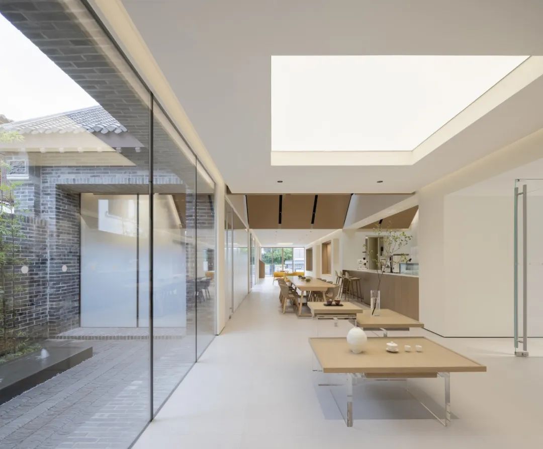 济南蔚来中心丨中国济南丨LUKSTUDIO芝作室-60