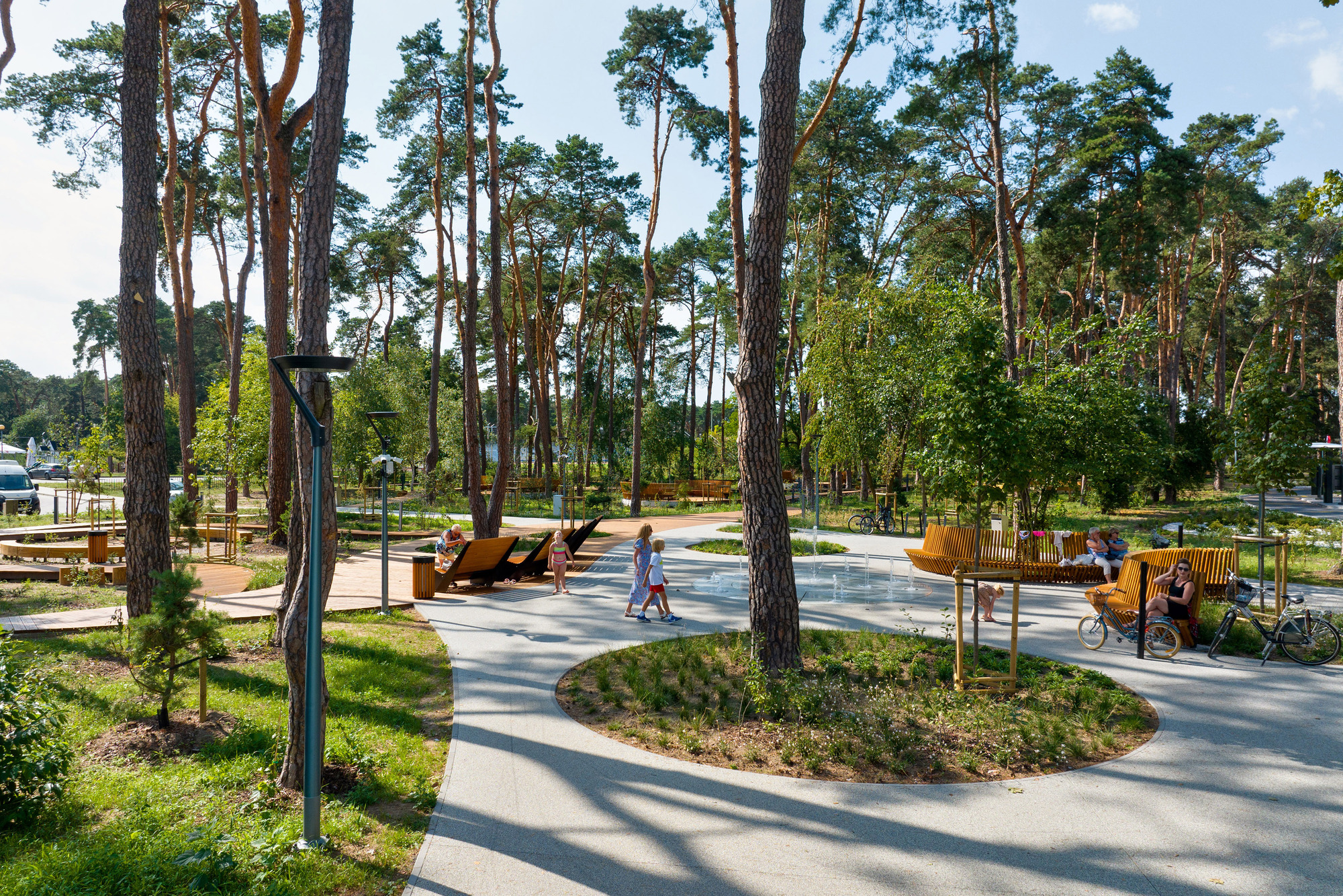 娱乐与运动公园丨波兰丨RS+ Robert Skitek-55