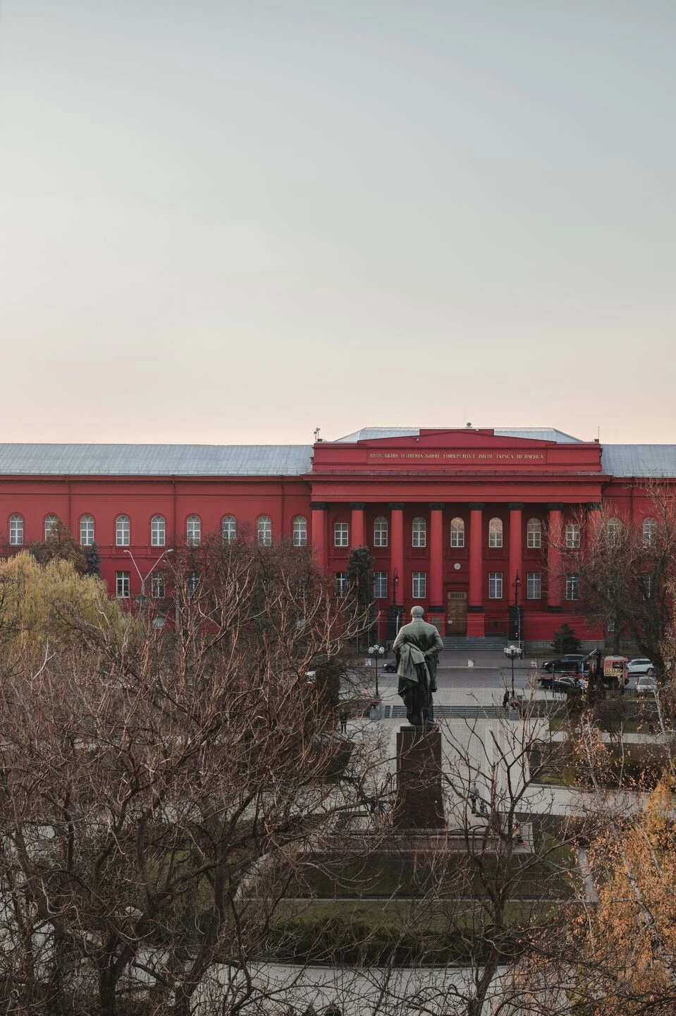 乌克兰战火中的“Window of Hope”办公室丨乌克兰基辅丨Bogdanova Bureau-62