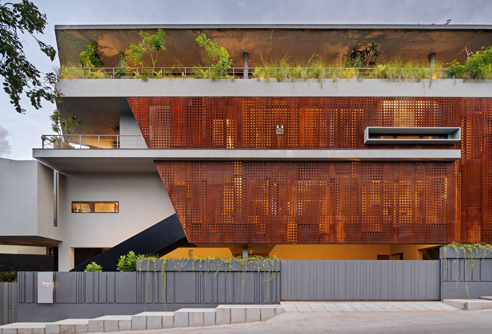 钢铁堡垒中的温馨家园·班加罗尔“隐匿住宅”-22