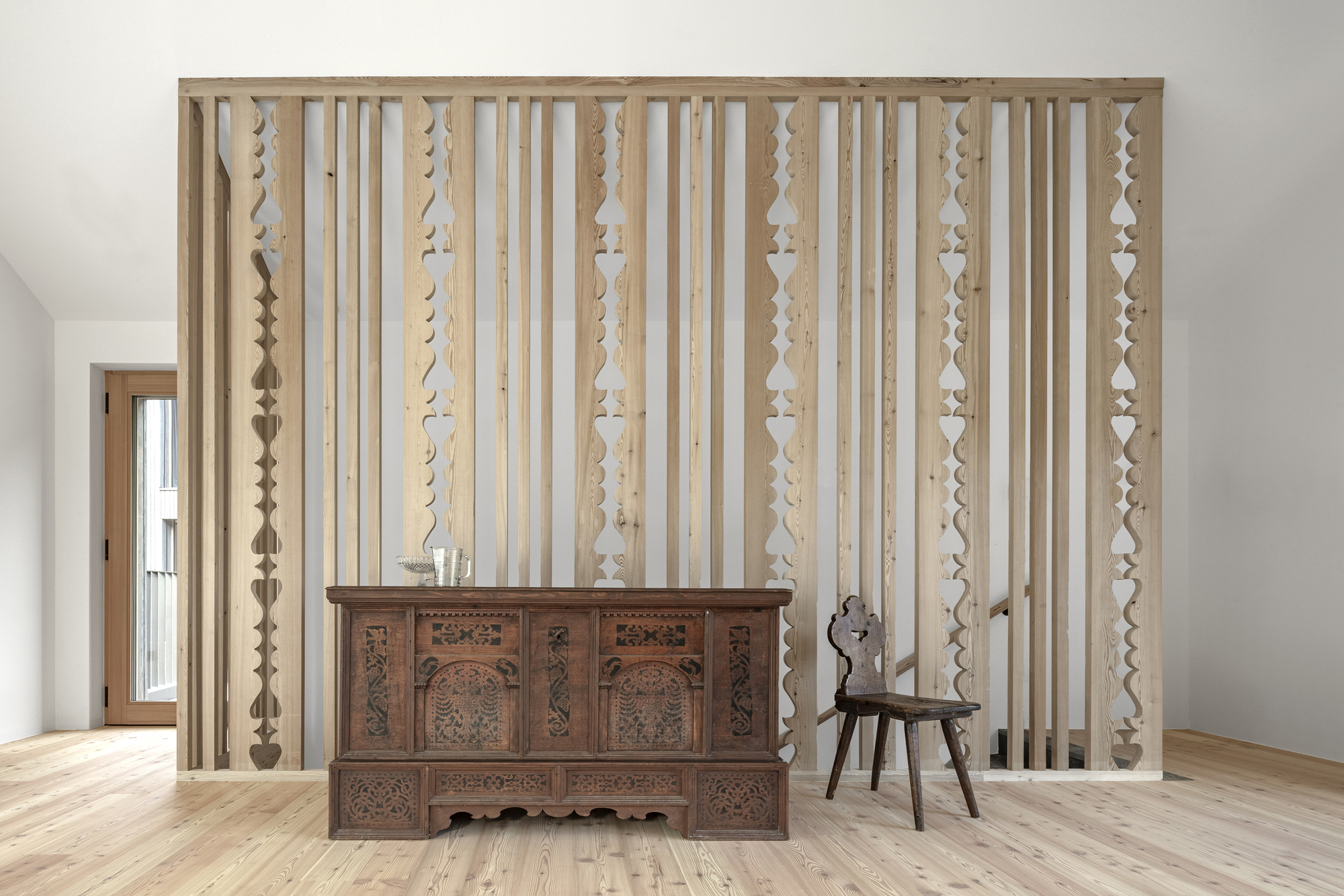 齐尔霍夫带客厅丨意大利丨NAEMAS Architekturkonzepte-36