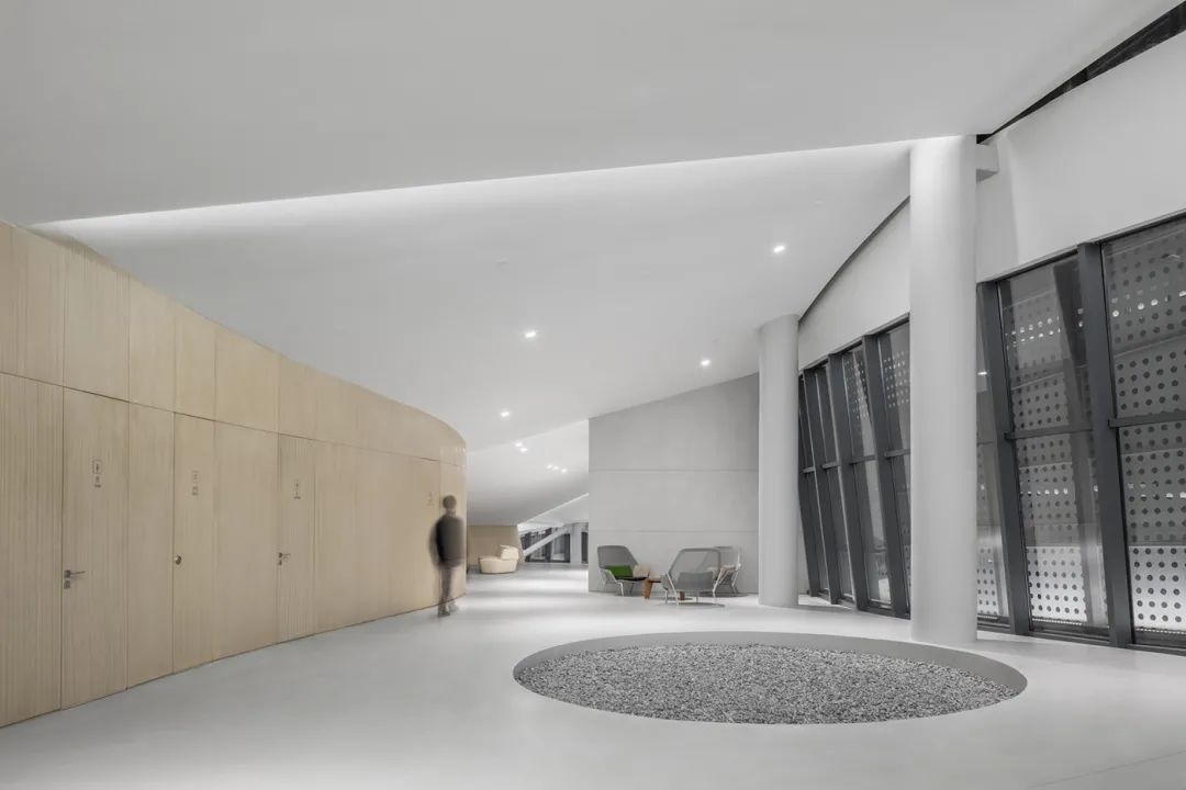 西安腾讯双创小镇那个树展览馆 | 幻觉设计与艺术融合-64