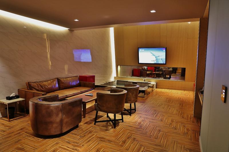 照明点缀的 20 个房间的 450 平酒店室内设计-4