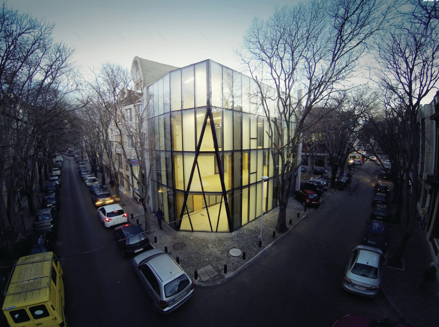 保加利亚 Varna 商业办公大楼-22