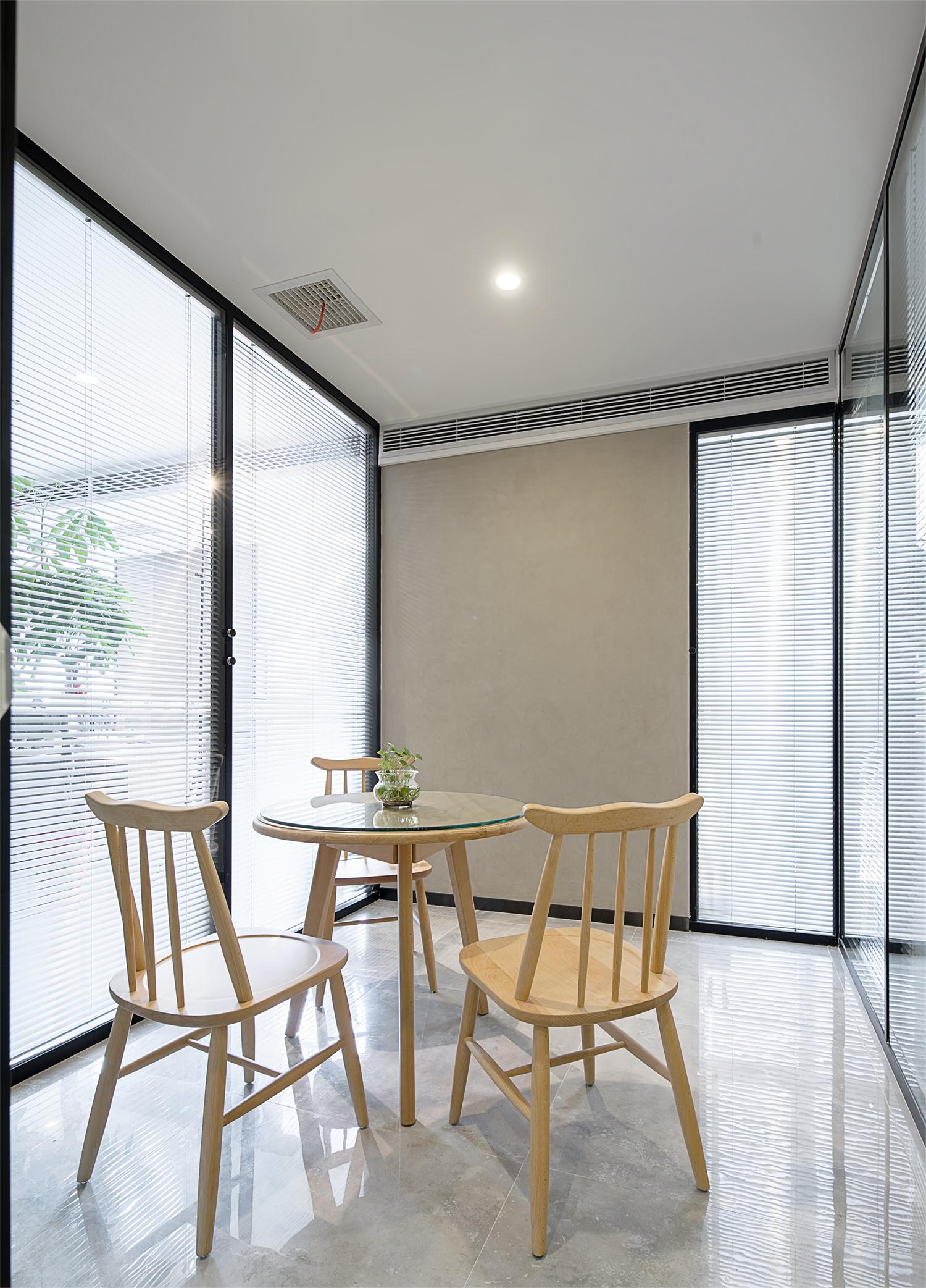 有温度的办公空间-13