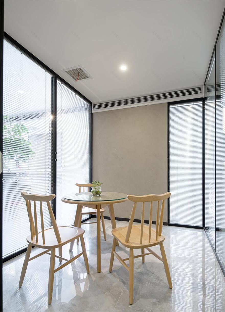 有温度的办公空间-13