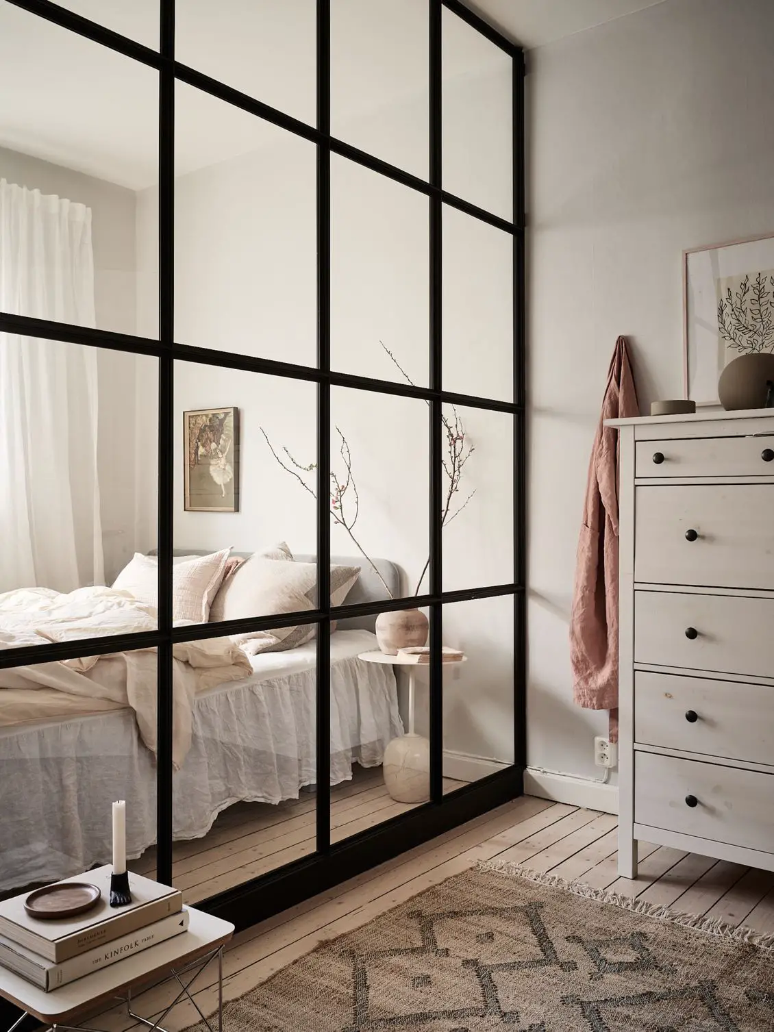 71m2 瑞典复古公寓,柔和色调展现独特美感-16