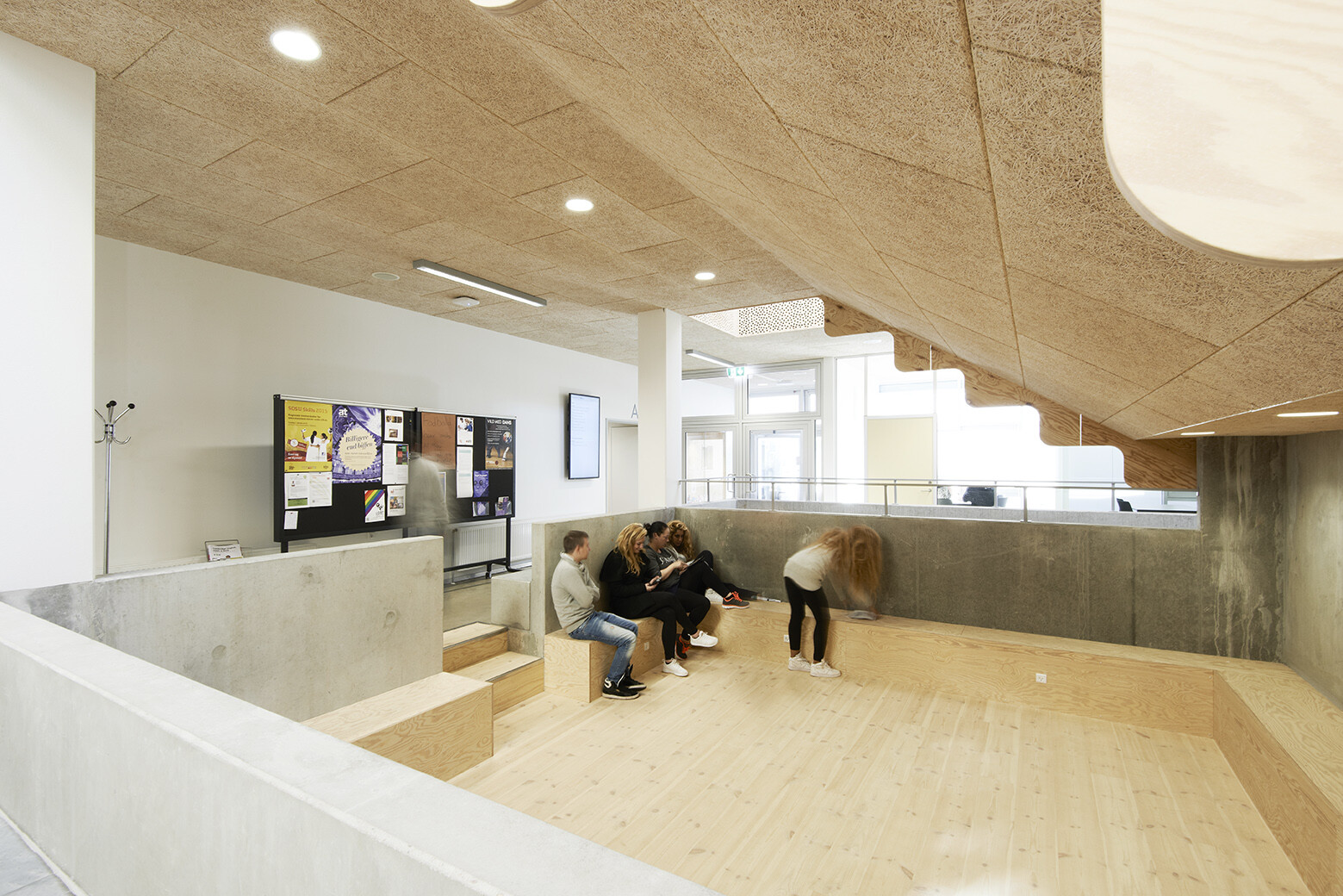 奥胡斯社会与健康护理学院-19