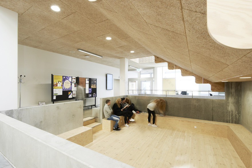 奥胡斯社会与健康护理学院-19