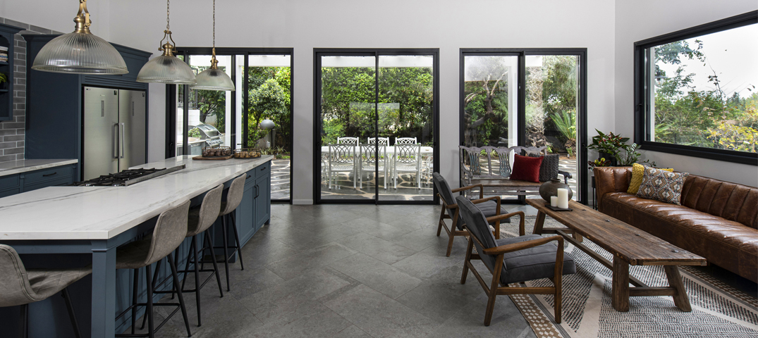 במקום לעבור, לשפץ: 200 מר' של כפריות עכשווית - WALLS : WALLS-0