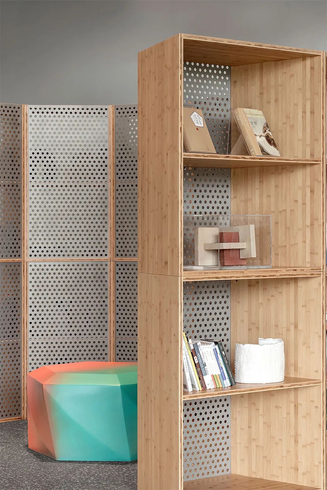 青岛融创·影都学府售楼处 · 生活美学馆的多功能空间设计丨中国青岛丨超级平常-34