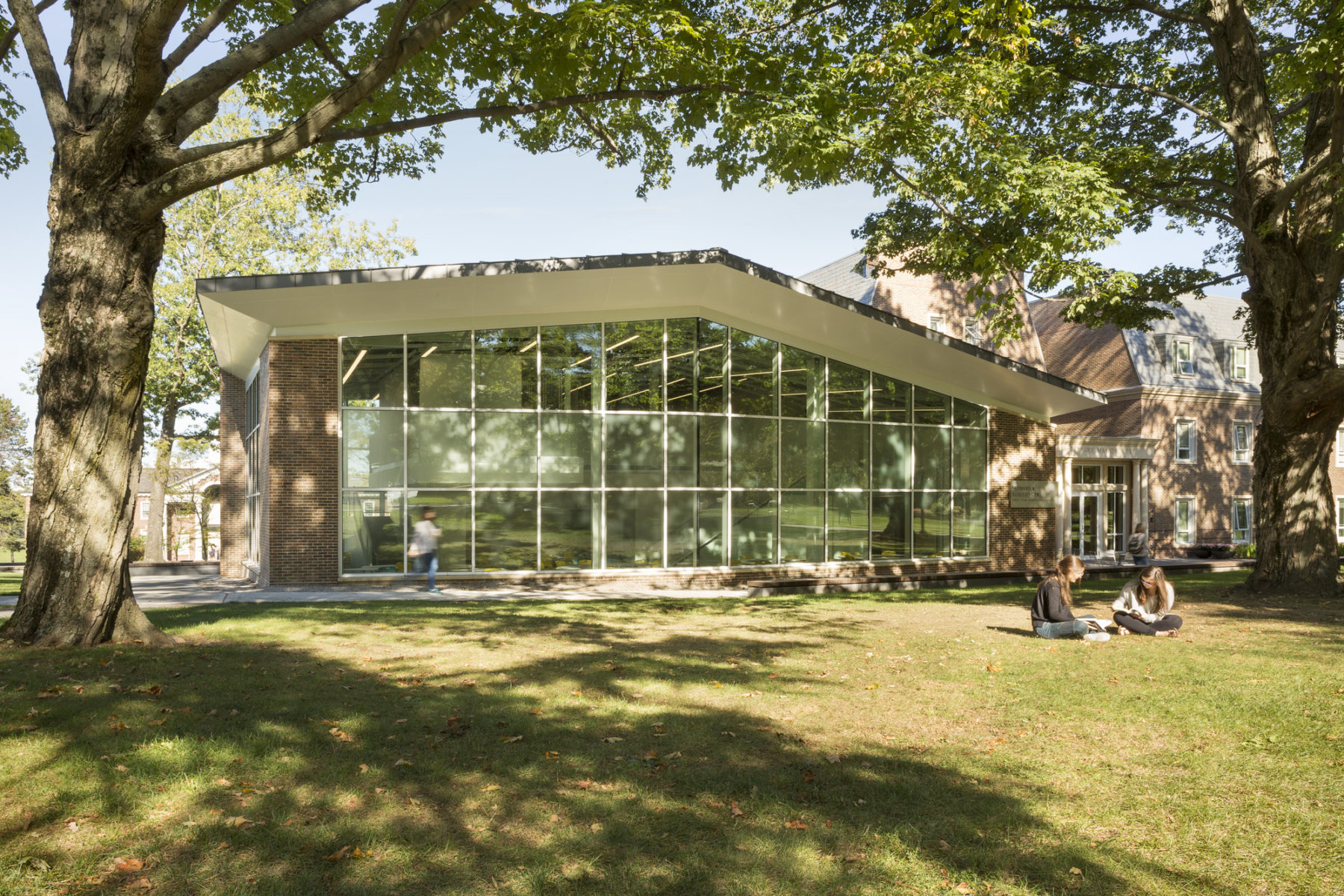 Babson College Park Manor West/Schlesinger Innovation Center - Sasaki-0