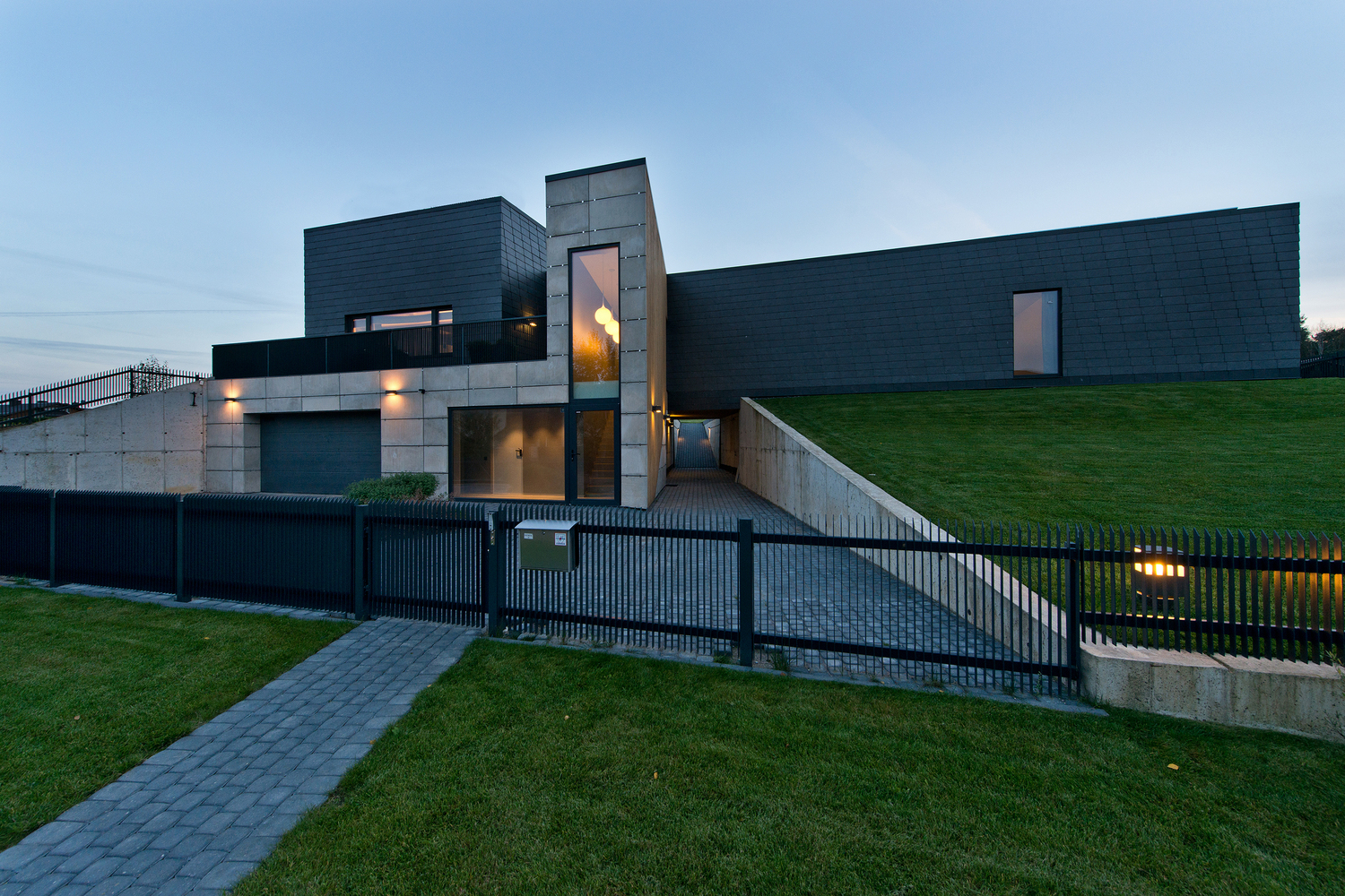 Black House in Vilnius  Laurynas Žakevičius architects-52
