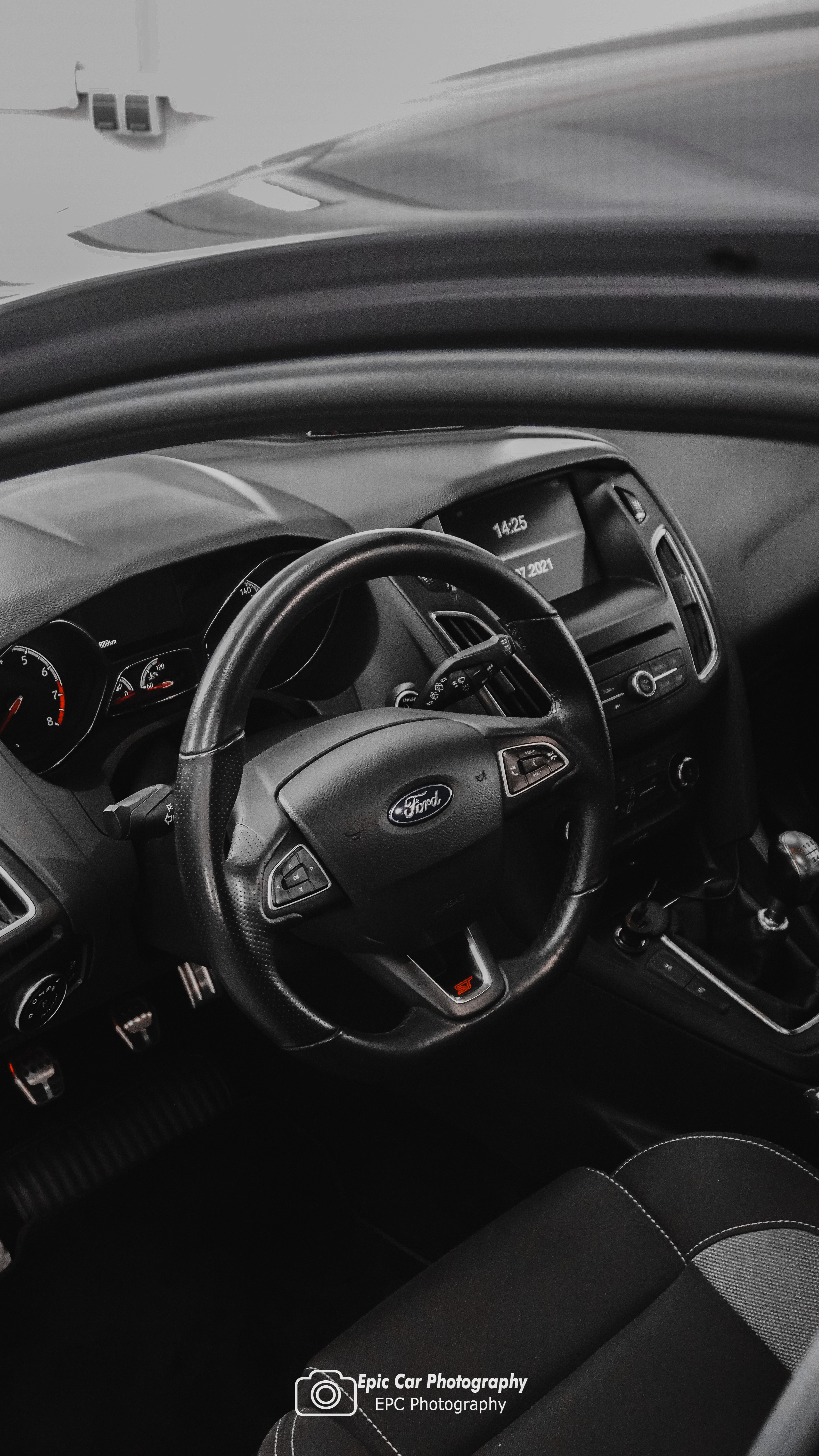 Ford Focus ST-3 Stealth Grey-13