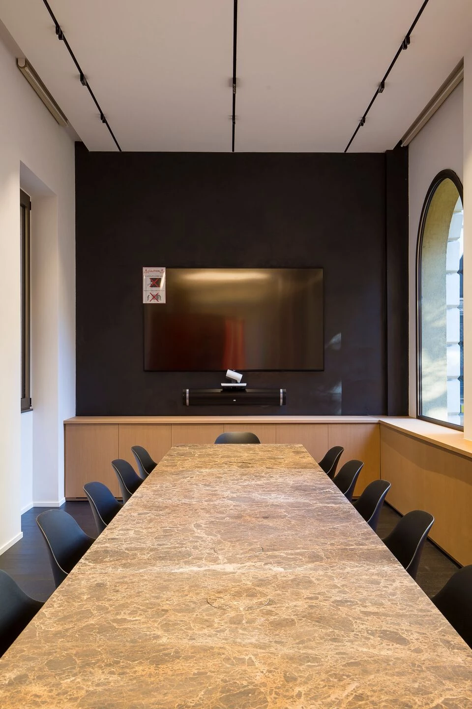 iGuzzini 新展厅丨意大利米兰丨Atelier(s) Alfonso Femia-7