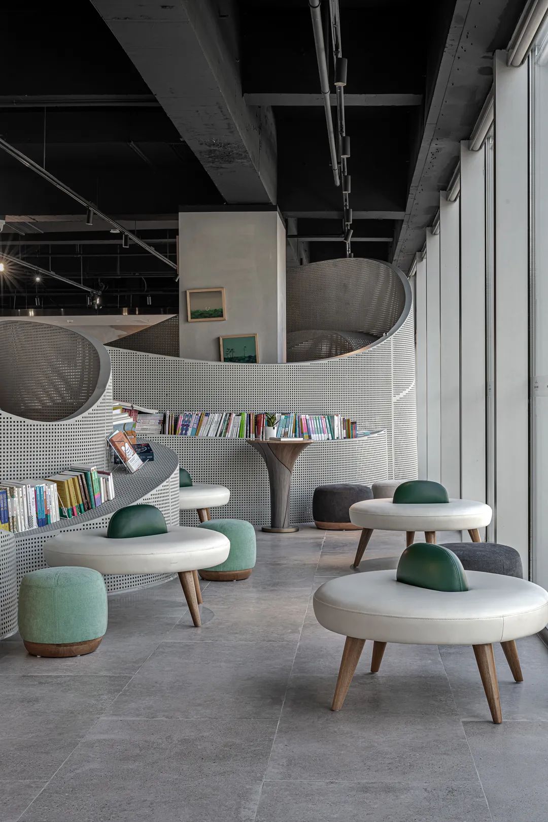 广州融创祥龙广府壹号的方融概念中心-36