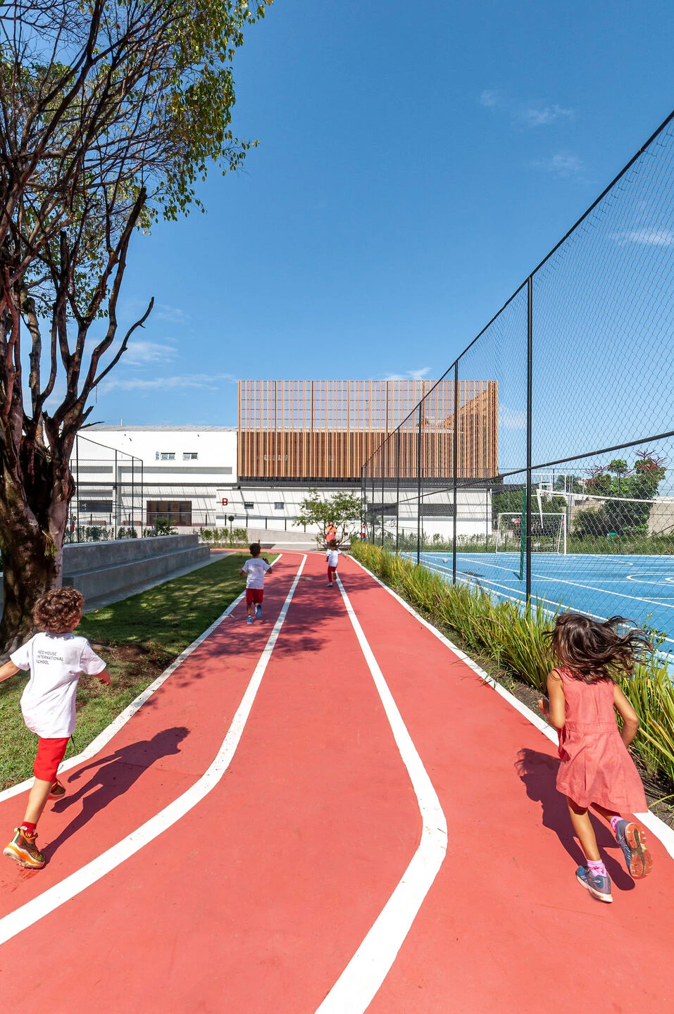 红房子学校 维拉-罗伯斯丨巴西圣保罗丨STUDIO DLUX-28