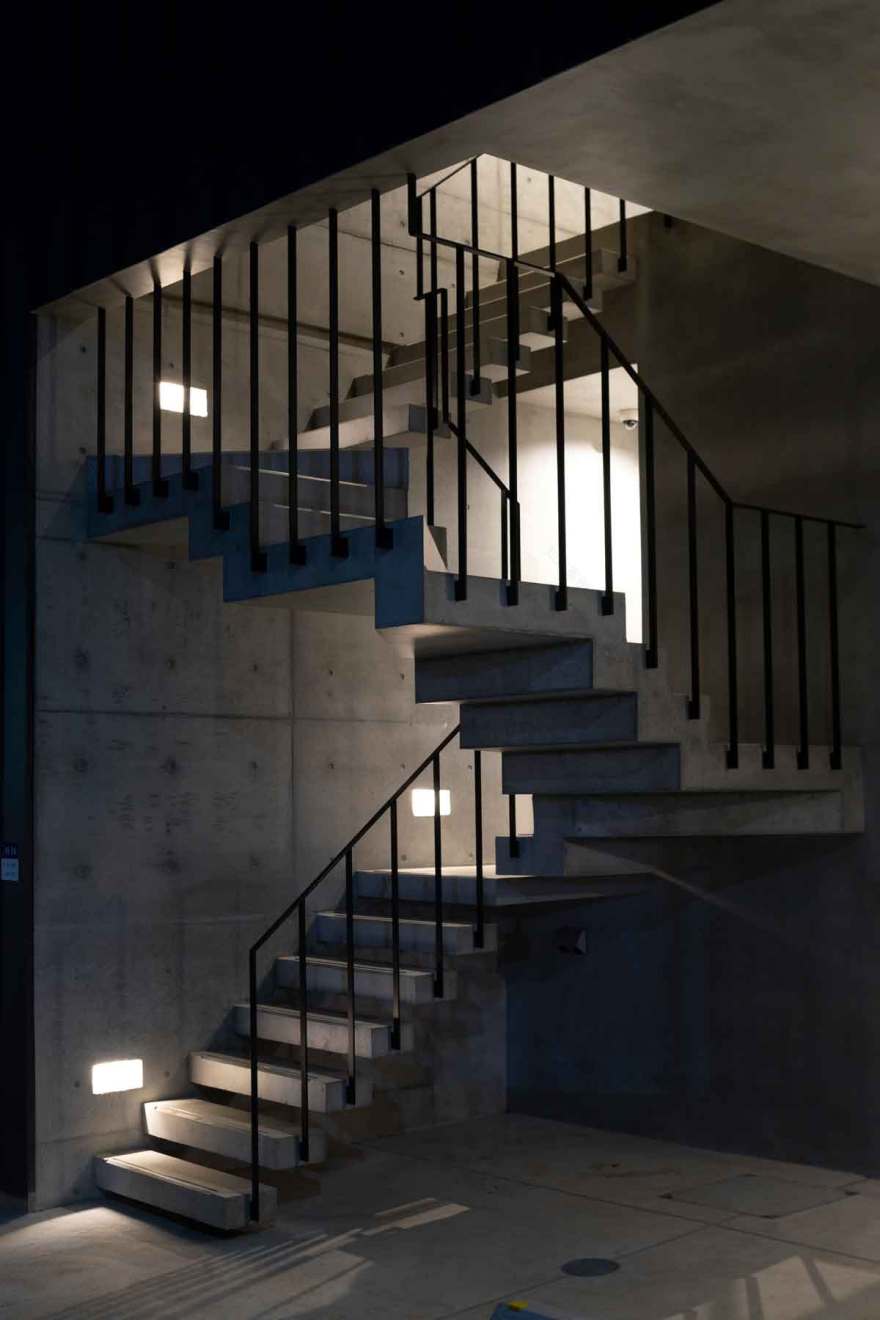 Concrete Shell House 混凝土壳住宅丨IKAWAYA Architects-41