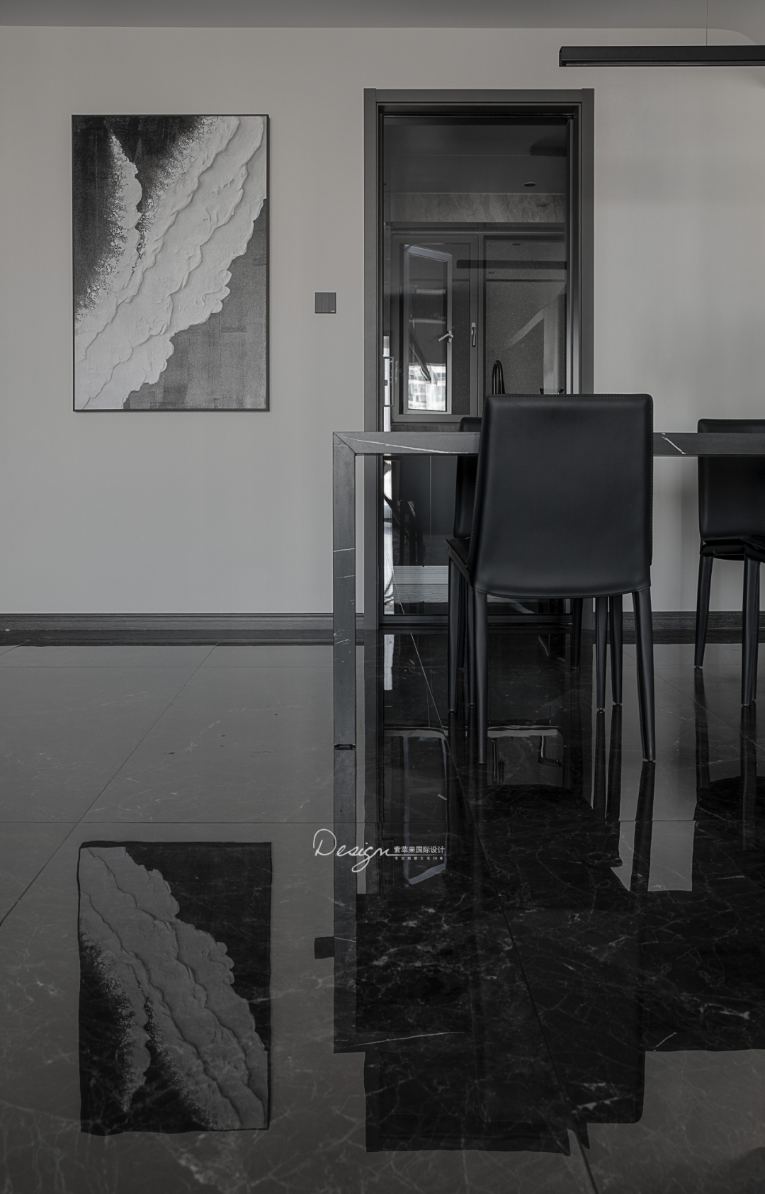 黑白碰撞,拿捏酷飒神秘的格调生活丨紫苹果国际设计-52