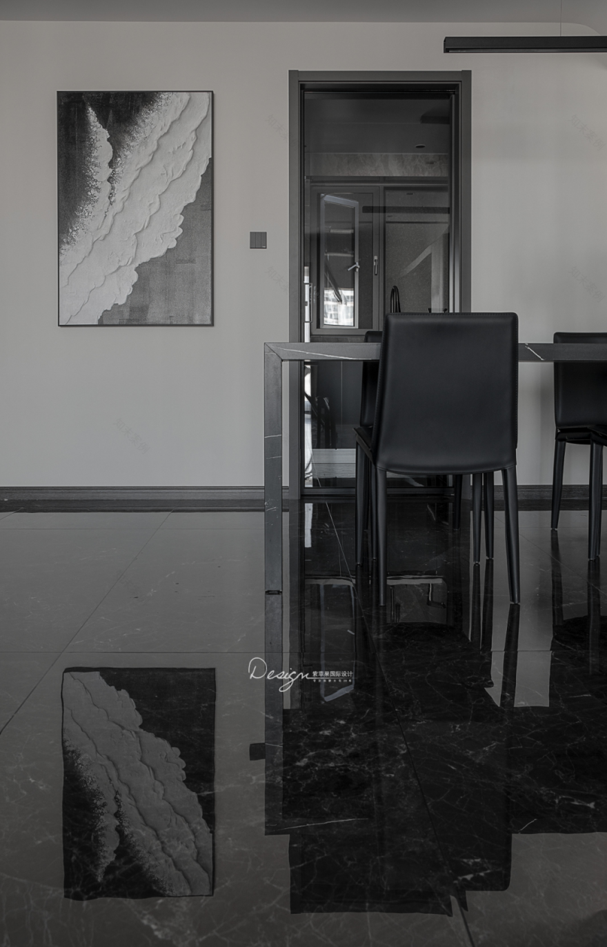 黑白碰撞,拿捏酷飒神秘的格调生活丨紫苹果国际设计-52