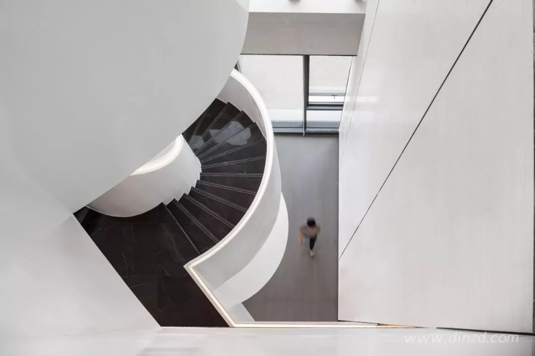 万科都荟天地 | 现代城市语境下的空间设计-47