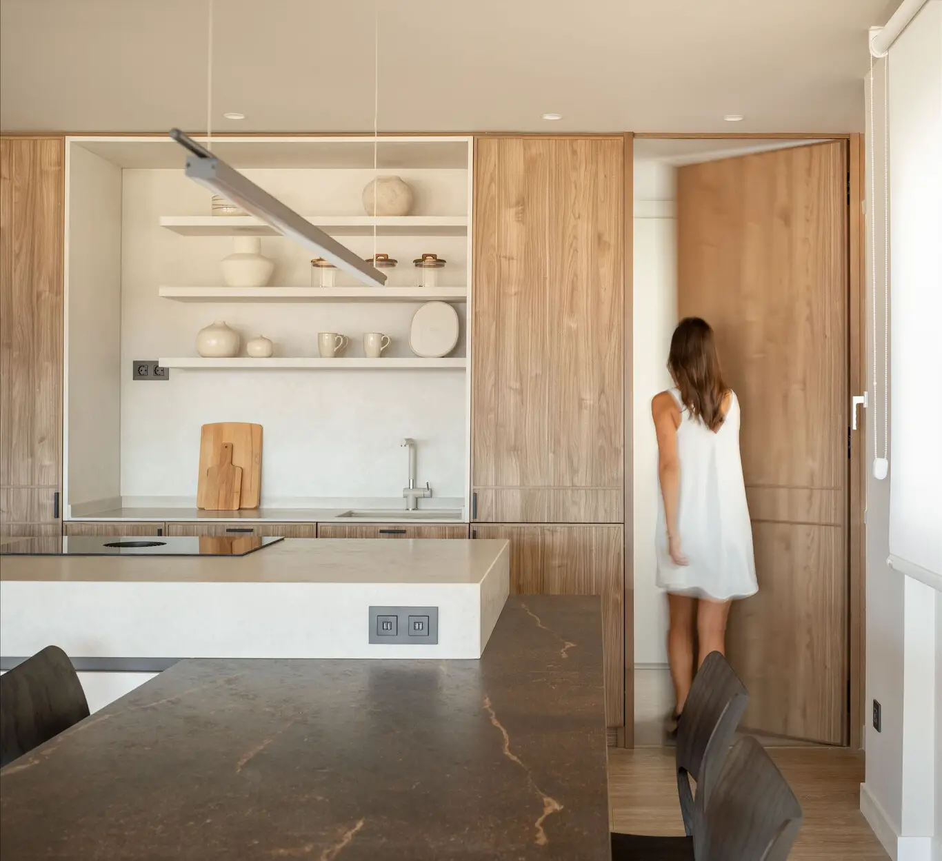 西班牙设计师的明亮海景公寓-9