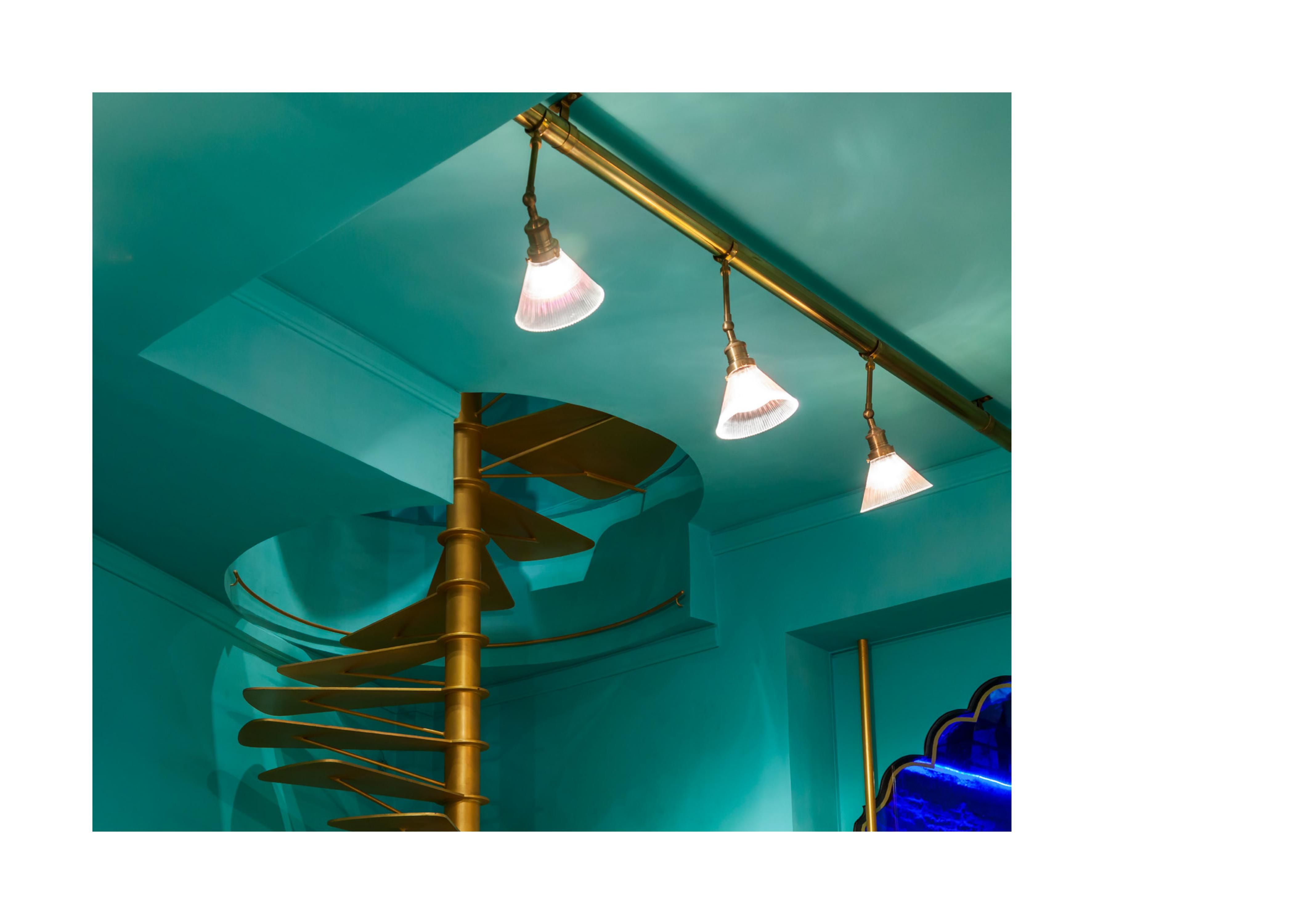 "JDH Urban Regeneration 项目 | Forest Essentials 零售店,艺术装饰与传统元素的完美结合"-12