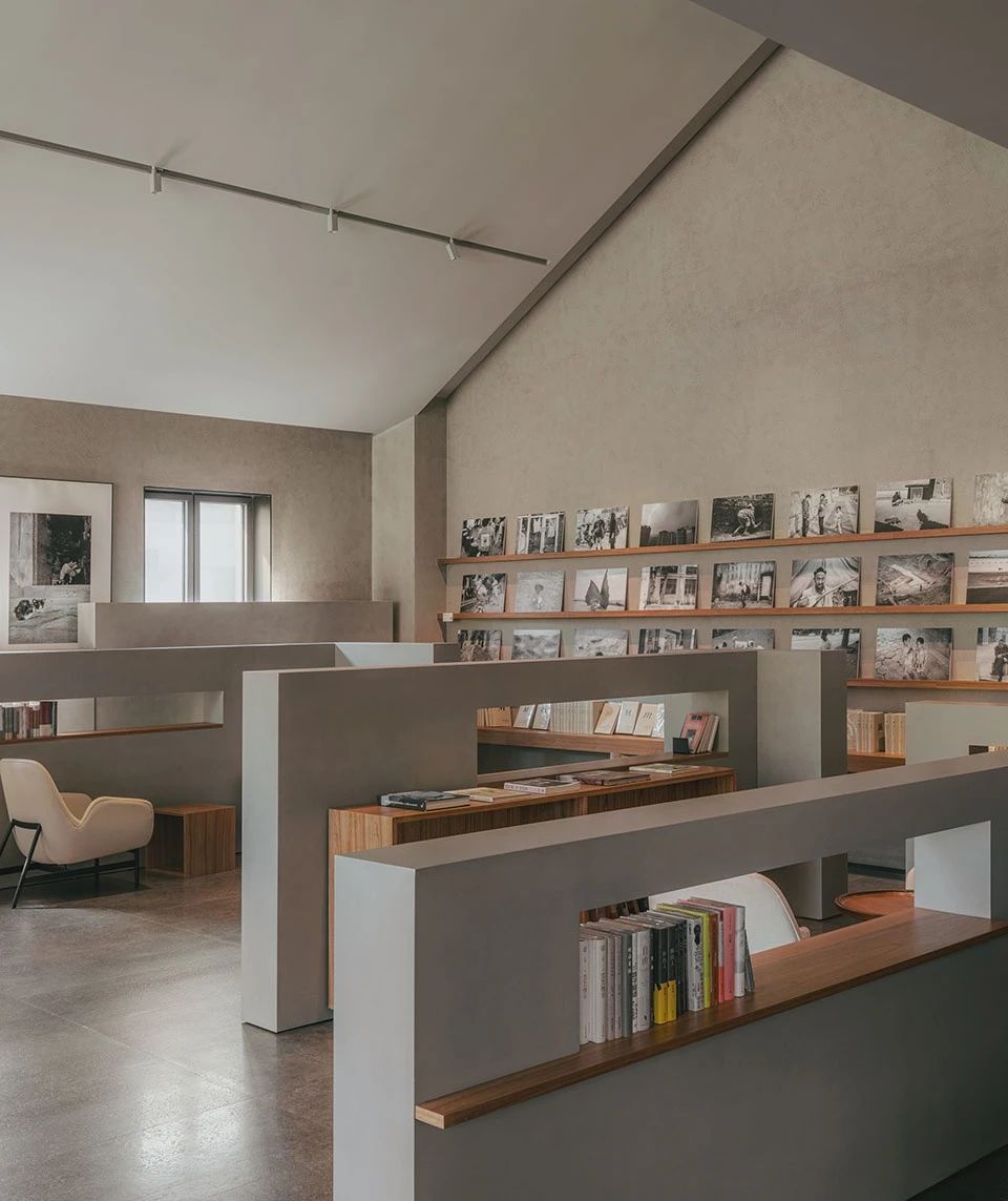 檀谷单向空间及十三邀小酒馆丨中国北京丨BUZZ庄子玉工作室-56