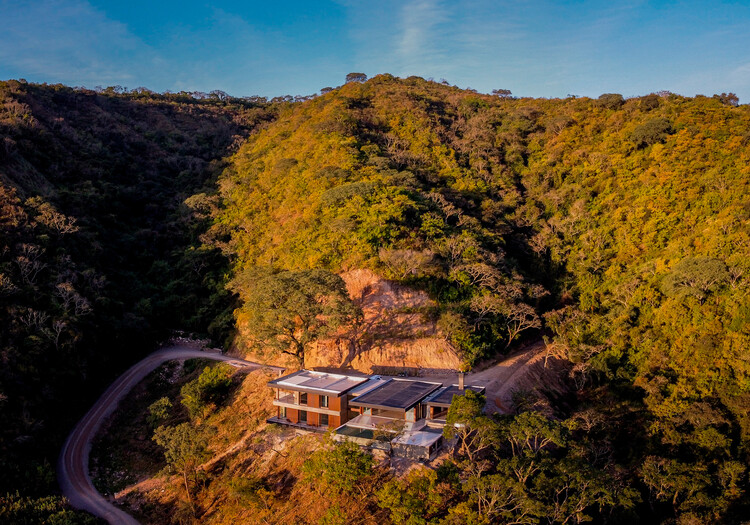 丨阿根廷胡胡伊丨MedinaMas,Arq-45