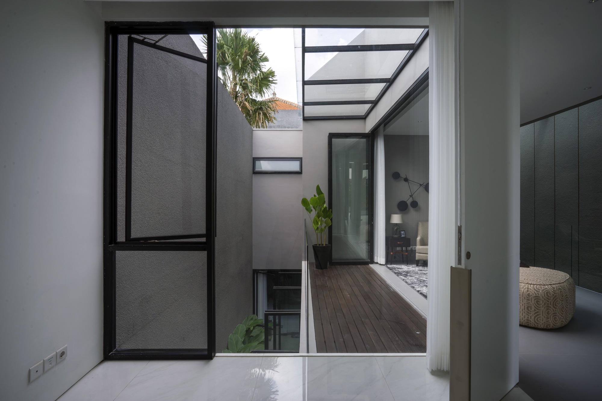 'HHH'别墅 | 简约外表下的豪华体验-30