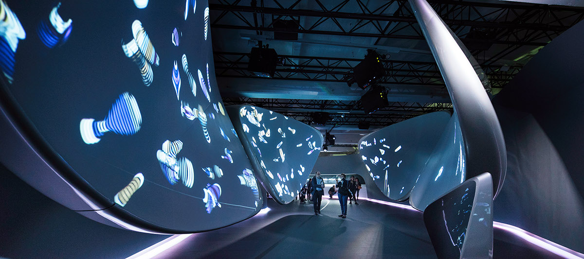 无界之美 | 三星 S8 与扎哈·哈迪德建筑事务所的米兰设计周合作-11