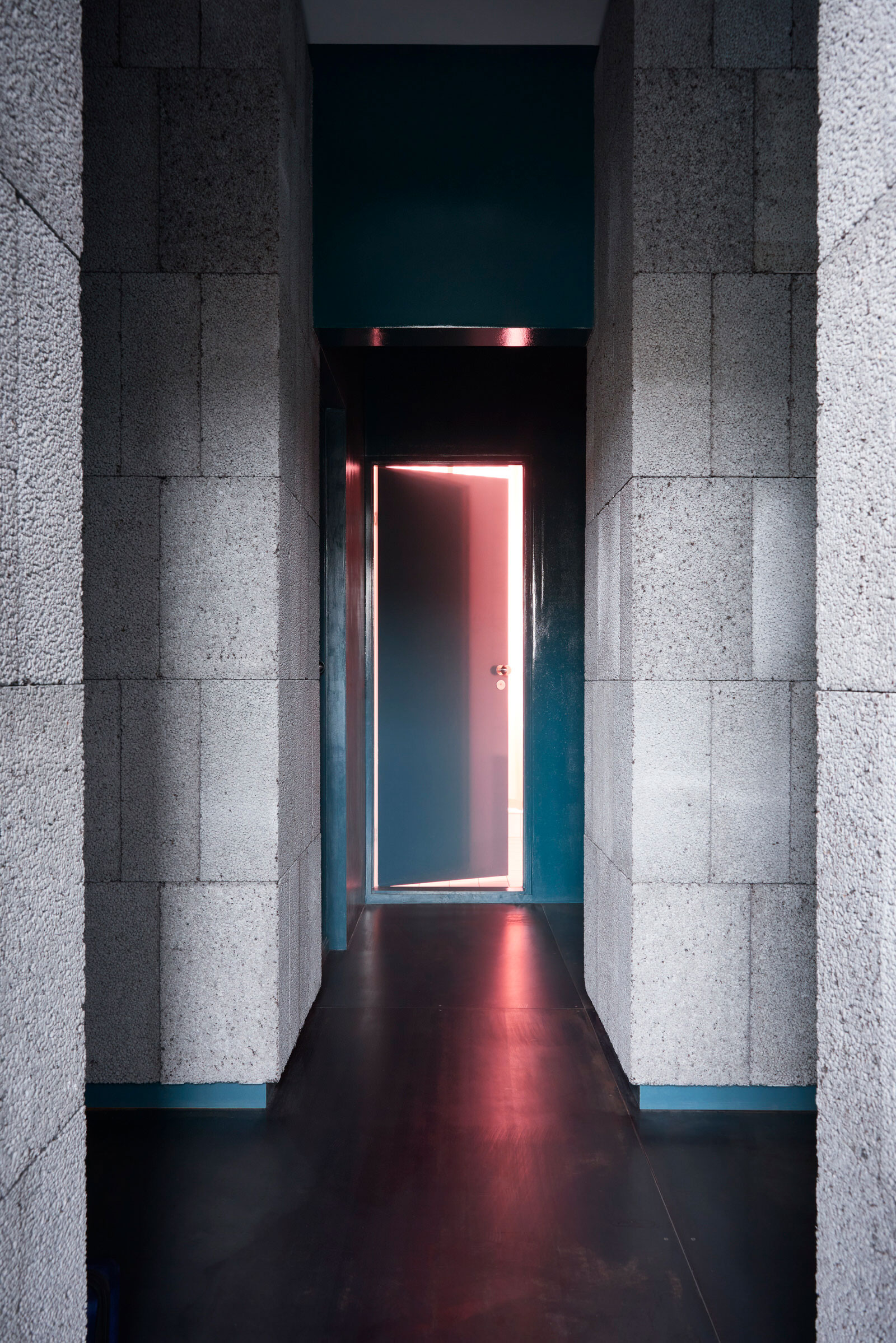 哥本哈根精致工业风建筑事务所工作室丨丹麦哥本哈根丨NORRØN Architects-17