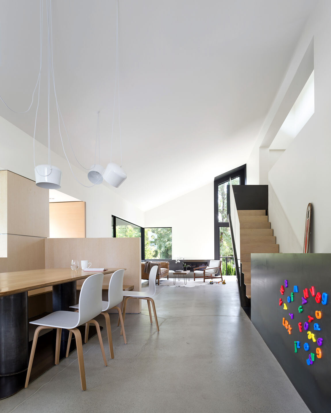 温哥华 split-level 住宅空间重生-12