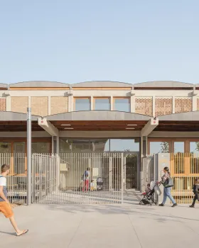 欧仁妮·布拉齐耶学校集团丨法国里昂丨VURPAS ARCHITECTES