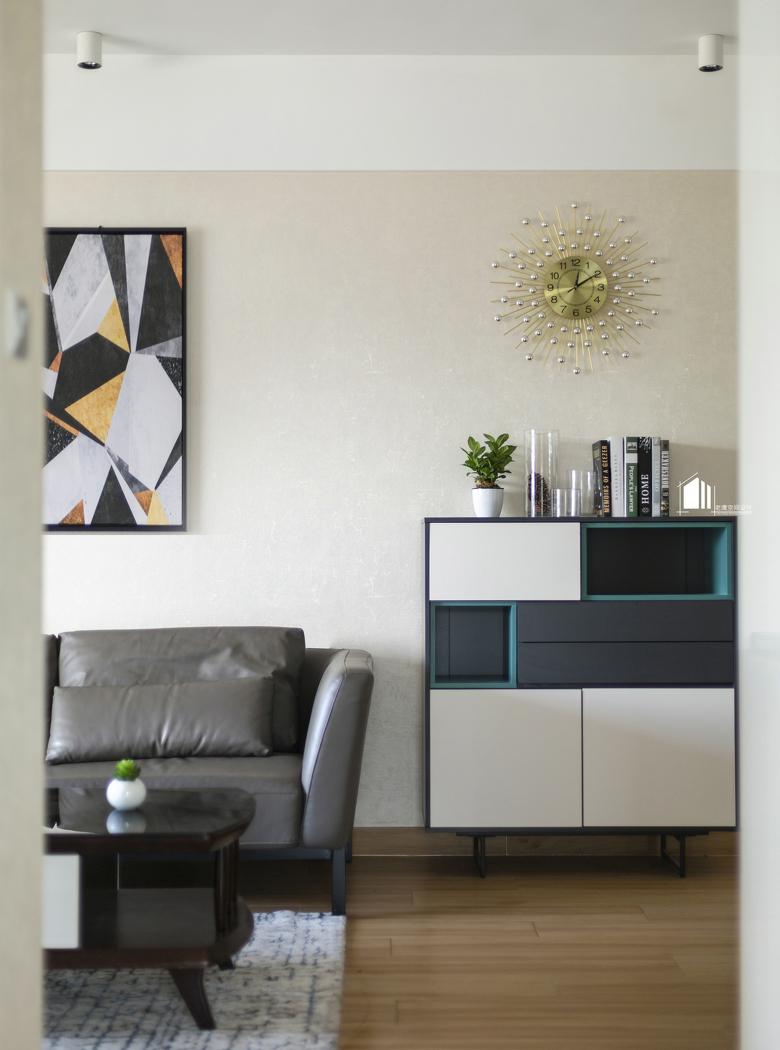 简约舒适的空间设计,打造温馨家居生活-8