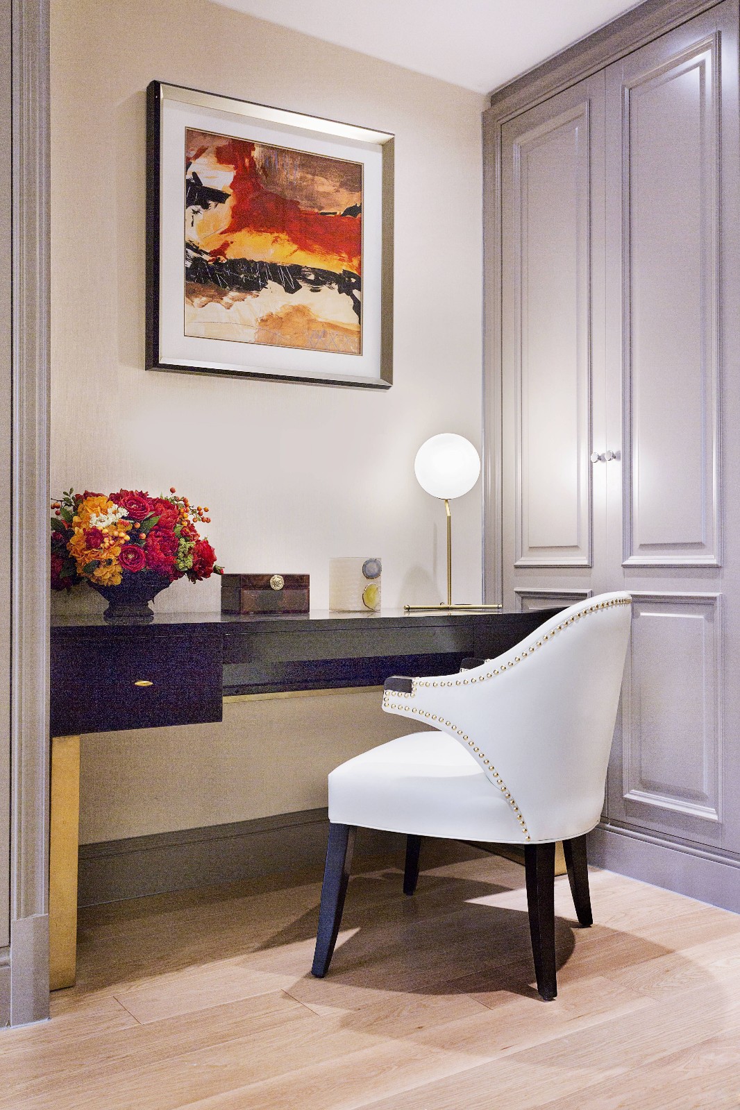 经典与现代共舞 | 打造优雅自然居住空间-16