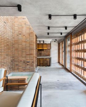 山坡上的现代住宅设计丨厄瓜多尔丨Hábitatestudio de arquitectura