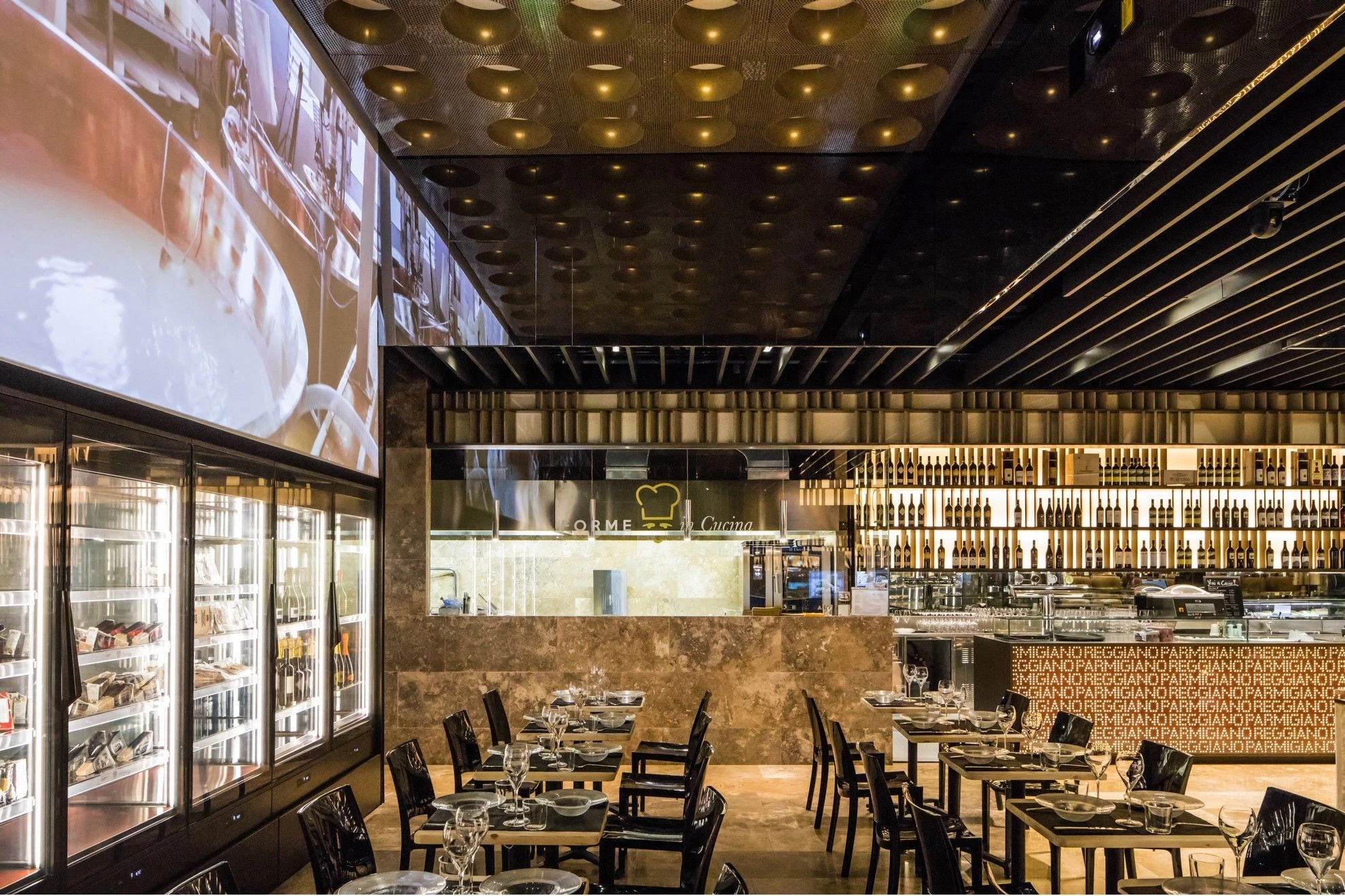 沉浸式的 Parmigiano Reggiano 体验店-43