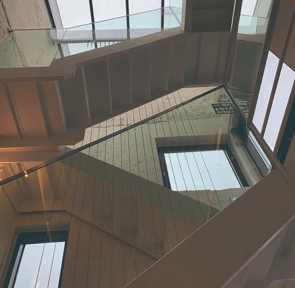 千年庆州咖啡馆 | 融合历史与现代的空间艺术-20